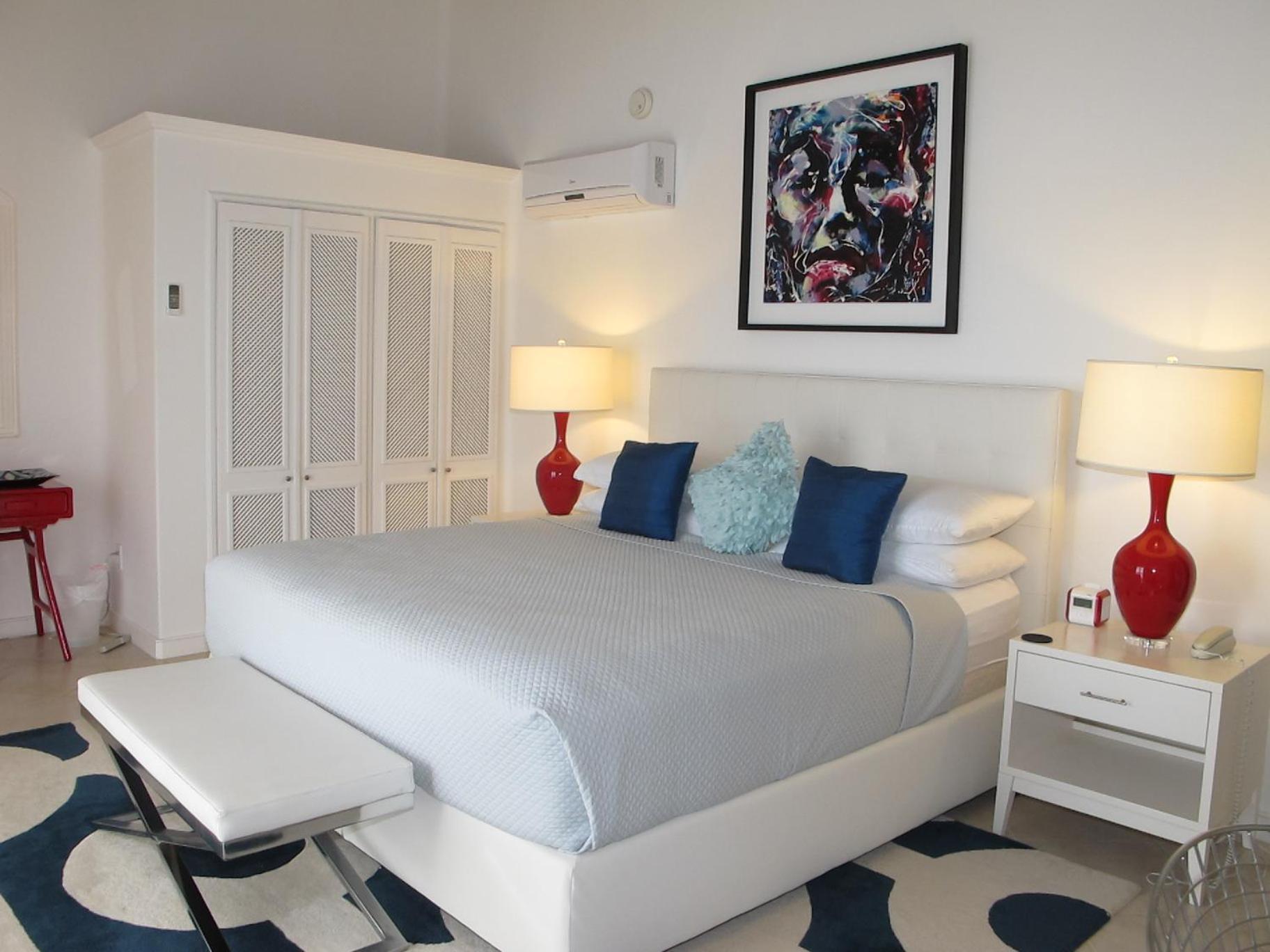 Port St. Charles Hotel เซนต์ปีเตอร์ ภายนอก รูปภาพ